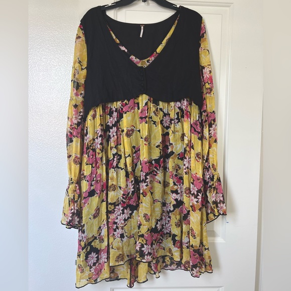 Free People Alice Yellow Floral Flowy Vested Dress Sz L - Picture 2 of 8